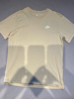 Nike Men's Short Sleeve Crew T-Shirt